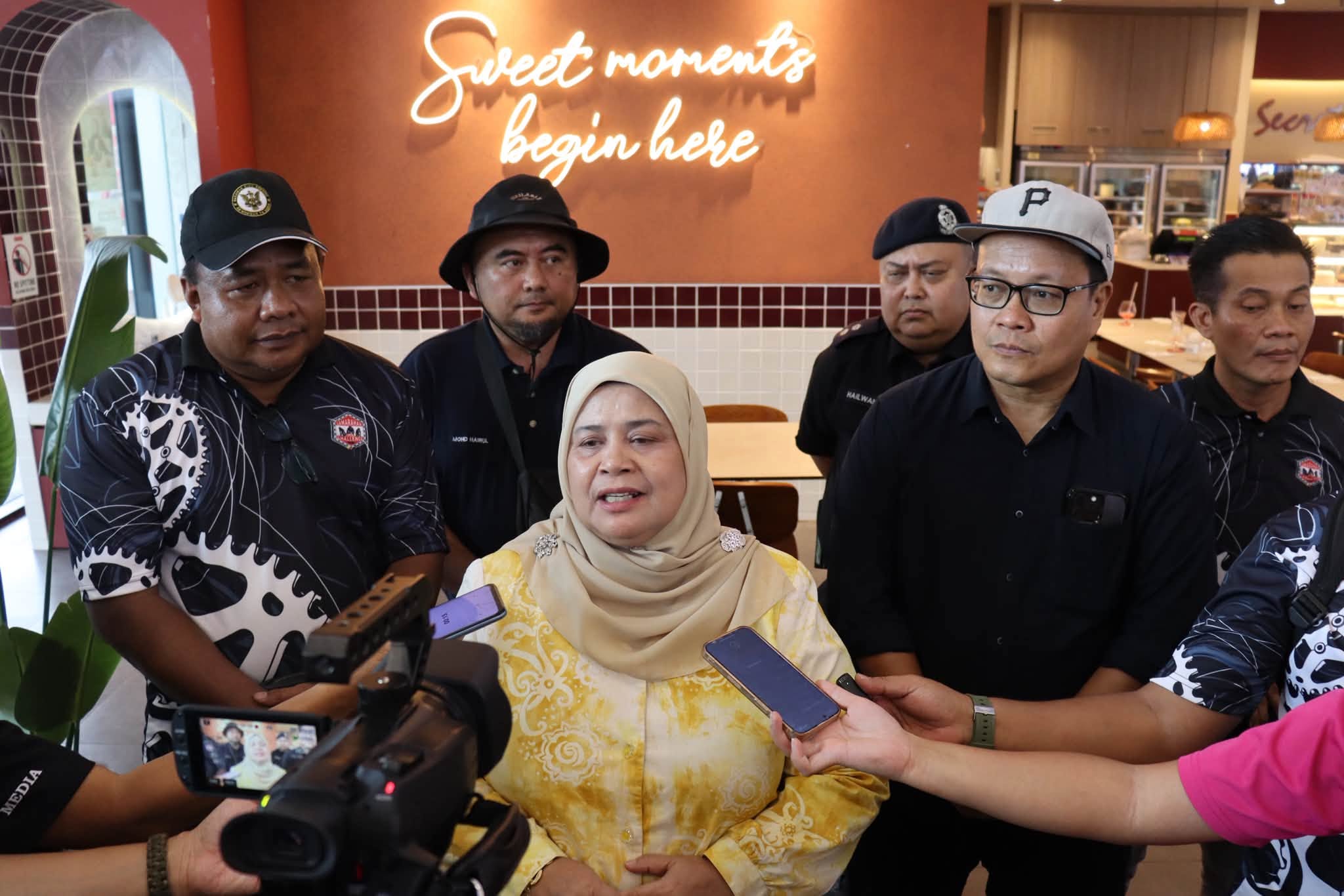 Edisi Ukas Image