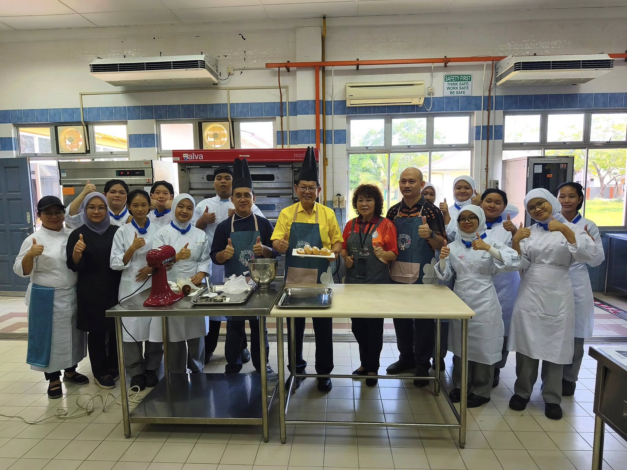 Edisi Ukas Image