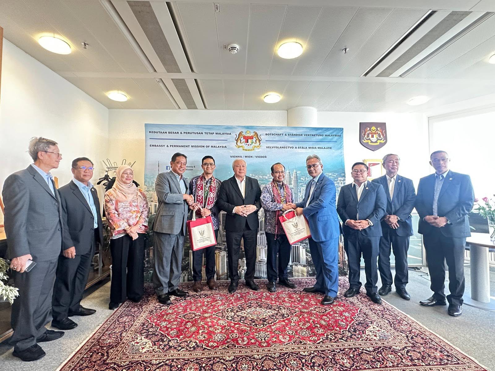 Edisi Ukas Image