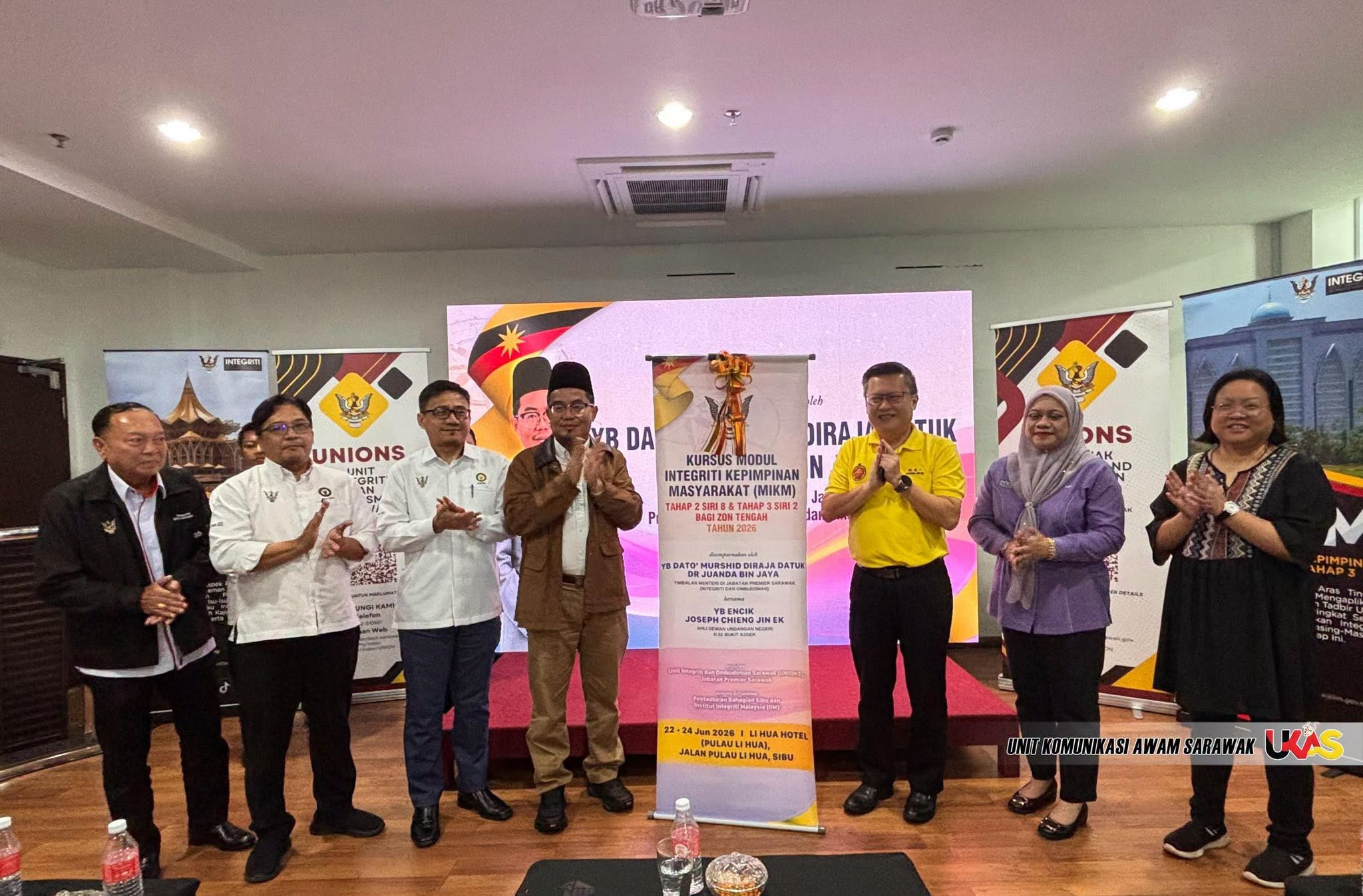 Edisi Ukas Image