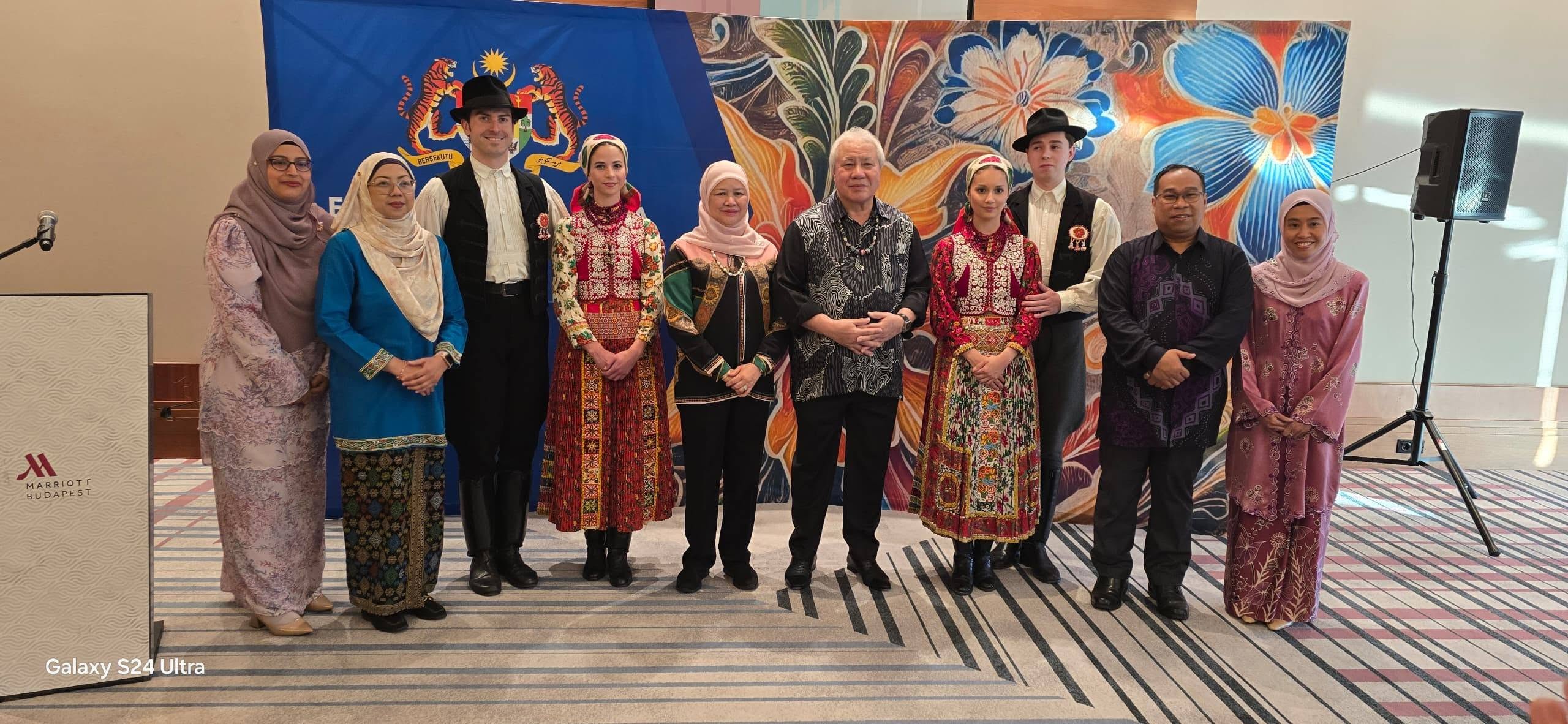Edisi Ukas Image