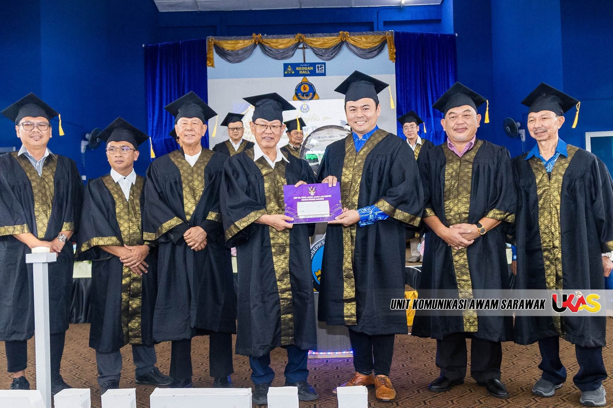 Edisi Ukas Image