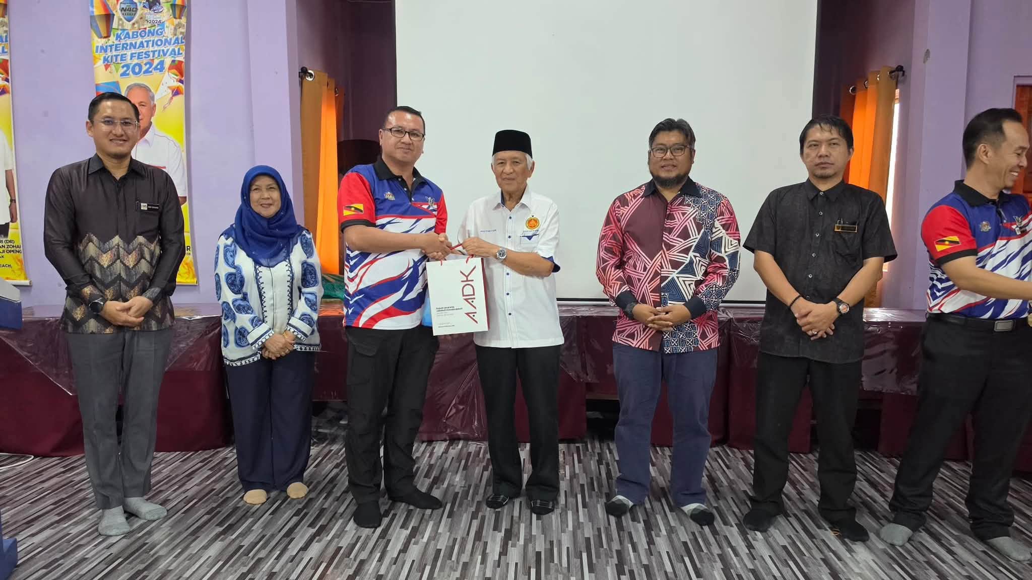 Edisi Ukas Image