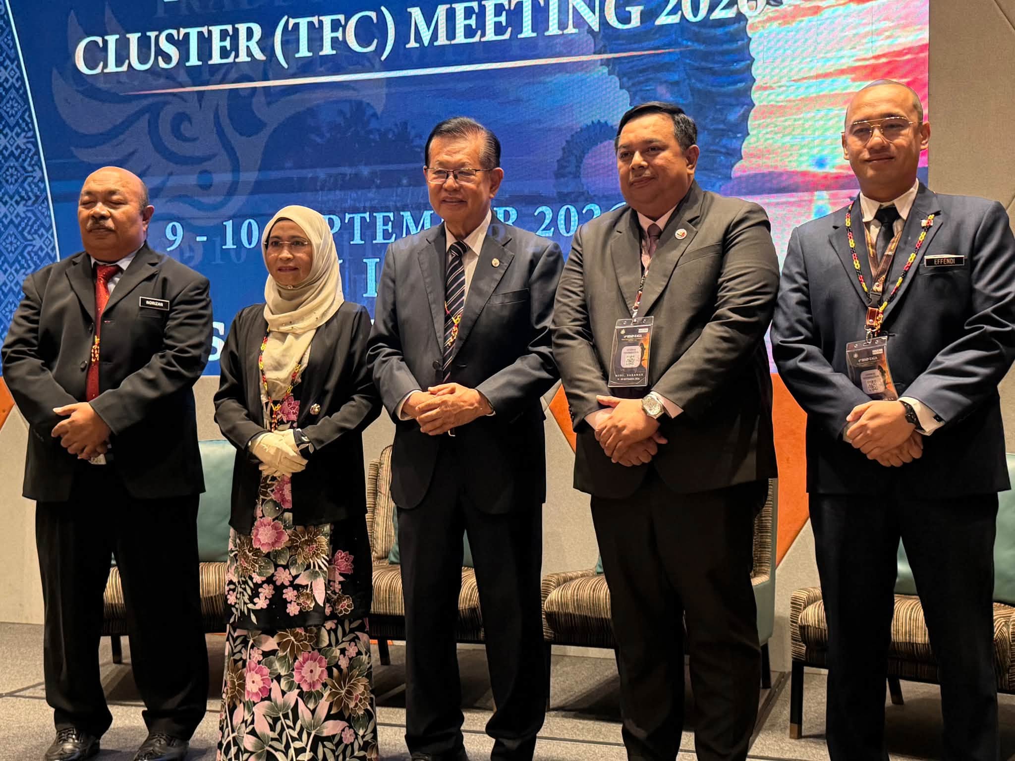 Edisi Ukas Image