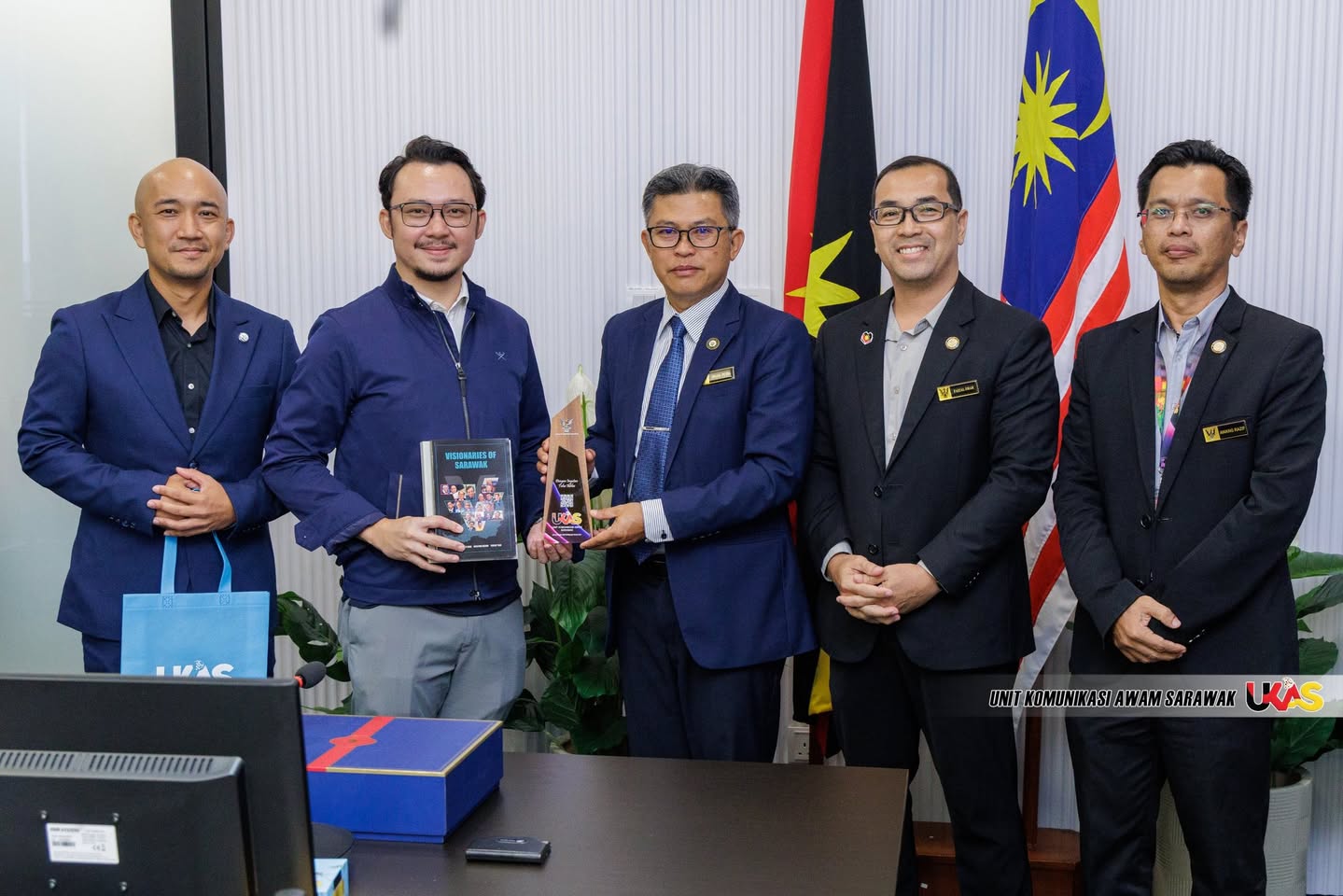Edisi Ukas Image